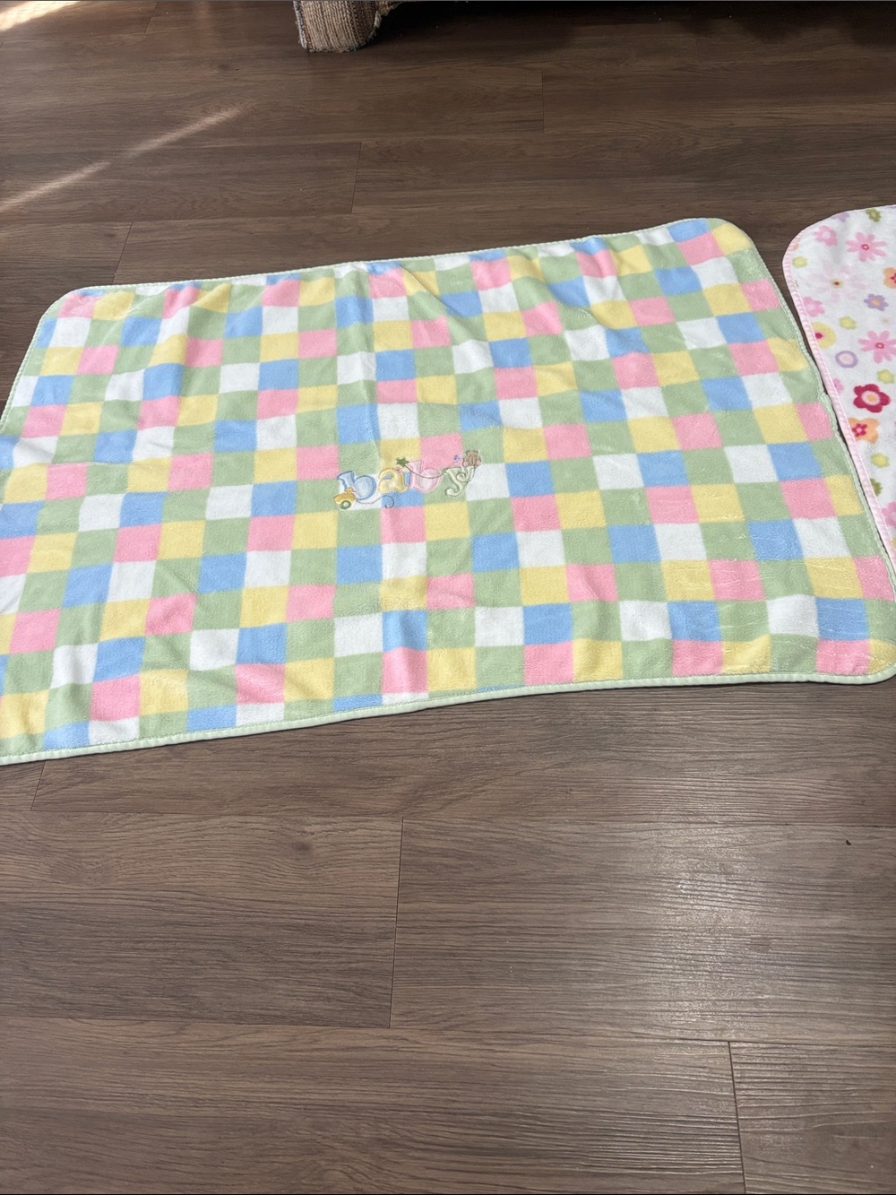 Circo Pastel Checkered Baby Blanket Pink Blue Yellow Green White set of blankets
